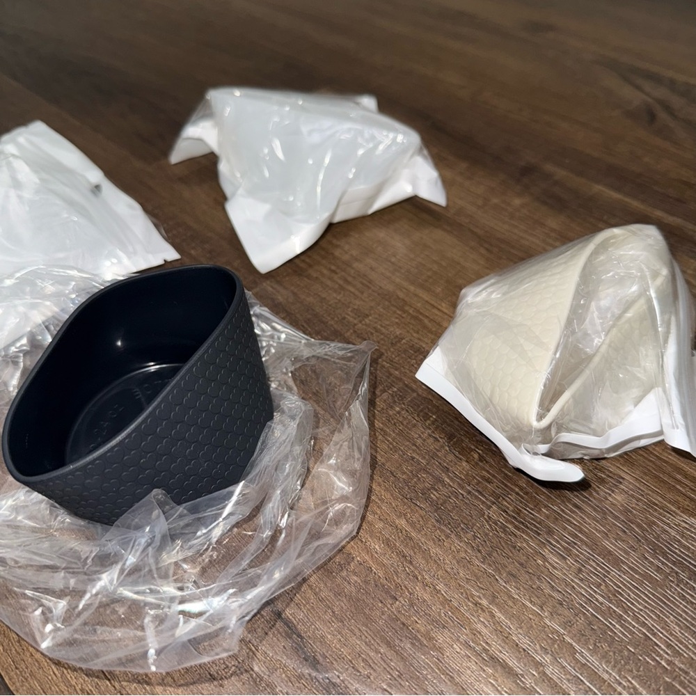 Brand new! Bottle Bottom Non-Slip Covers, Perfect for Stanley’s!